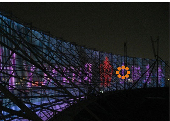 I grandi segni trasparenti locativi dell'esposizione di LED delicatamente hanno condotto il colore pieno dello schermo P12 della tenda